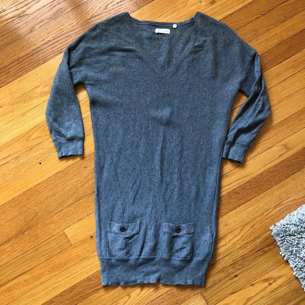 Martin & Osa Gray Long Sweater w Pockets - Small